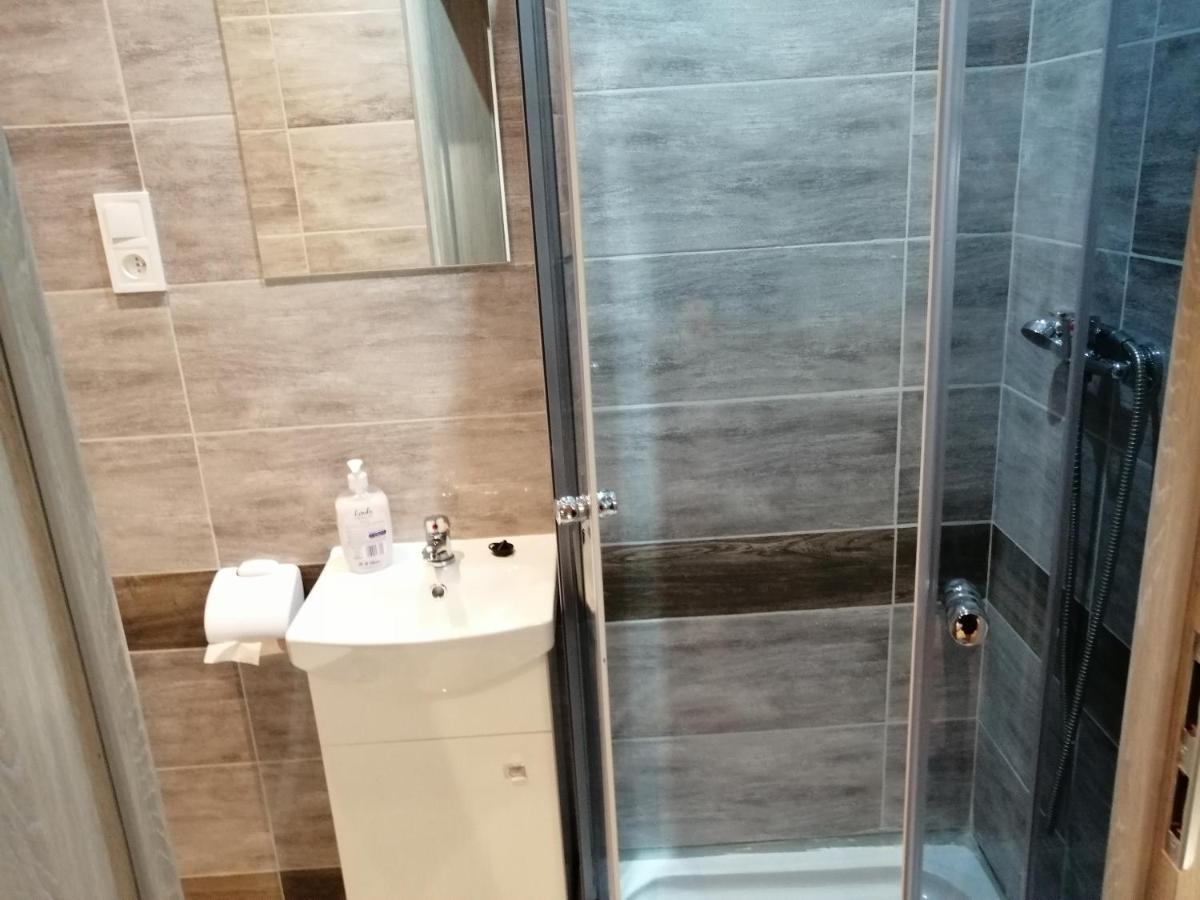 Pokoje Goscinne Polo Częstochowa Exterior foto