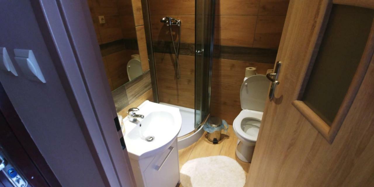 Pokoje Goscinne Polo Częstochowa Exterior foto